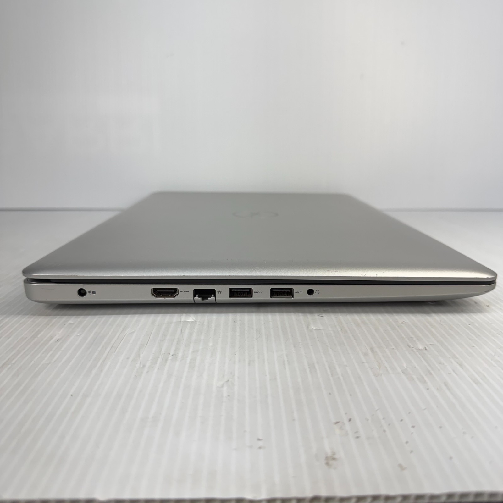 Dell Inspiron 5770 i5-8250U 17.3″ Windows 11 Pro Laptop 128GB SSD 16GB **WEAR**