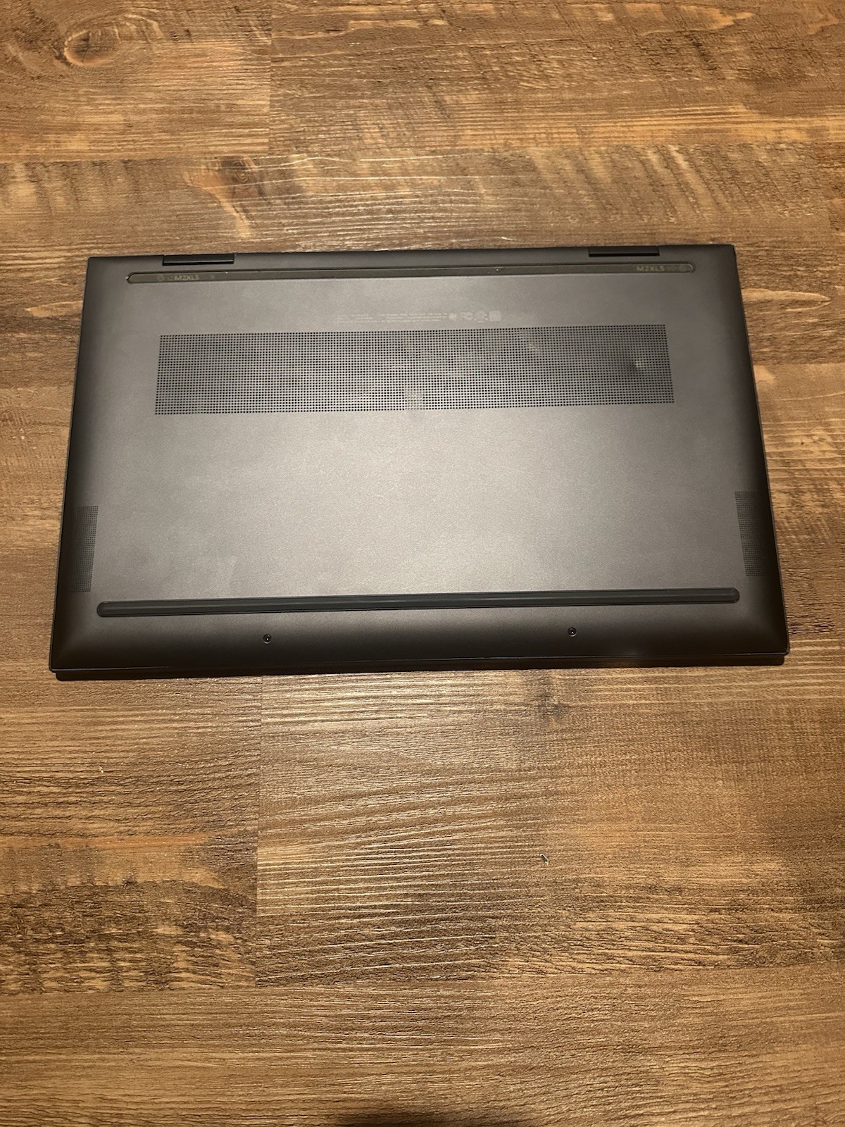 HP ENVY 15.6” 512GB SSD AMD Ryzen 7 5825U 4.5GHz 16GB RAM) 2-In-1 Tablet-Laptop