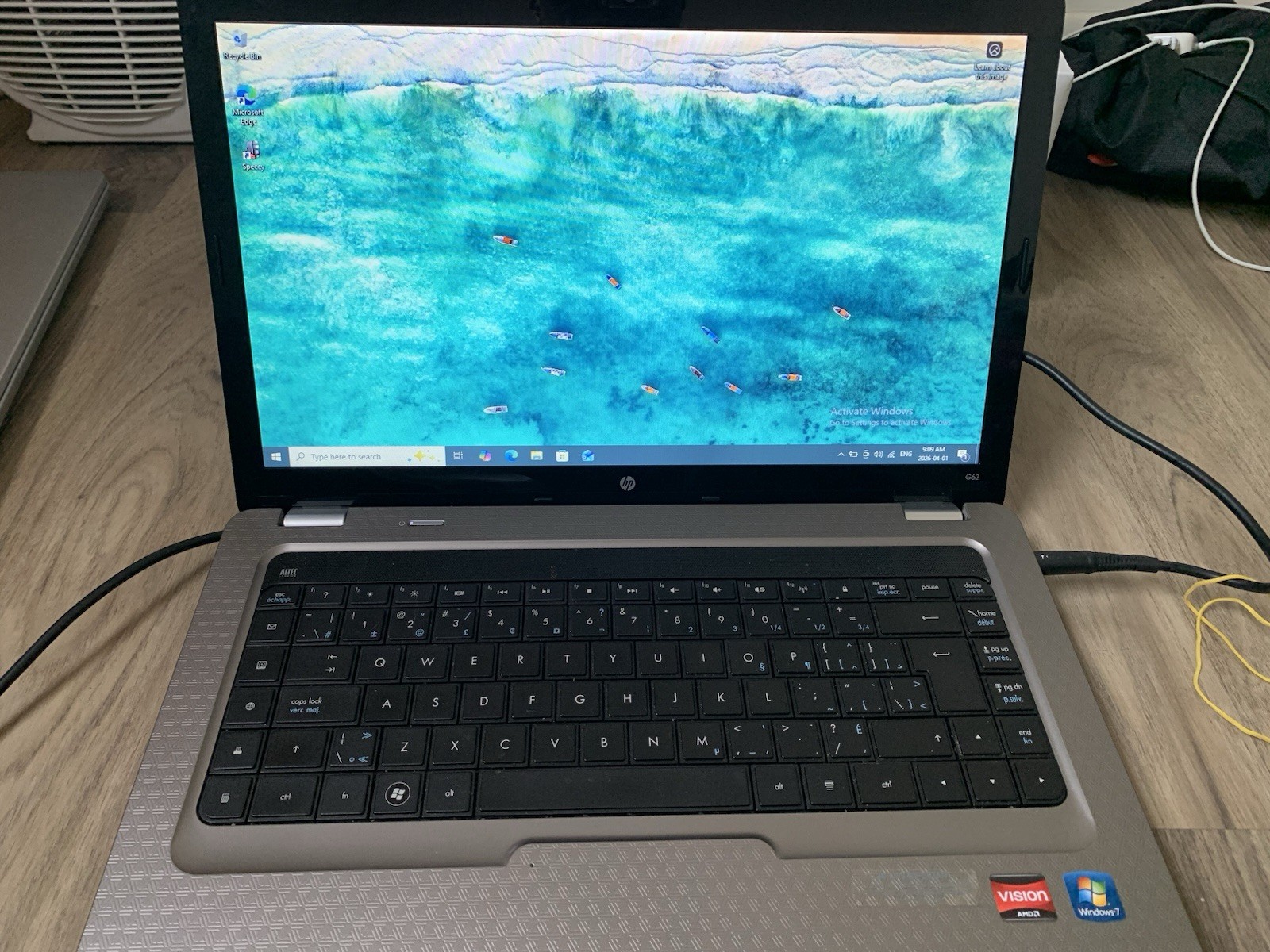 HP G62 14″ AMD Athlon II P320 2.10GHz /3GB RAM / 238GB SSD Win 10 DVDRAM