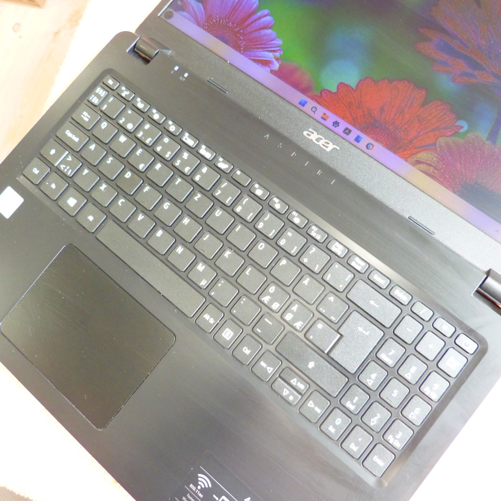 Acer A315 15″ FULLHD Ultrabook l 512GB SSD Windows 11 Pro l Core i5 10 Gen