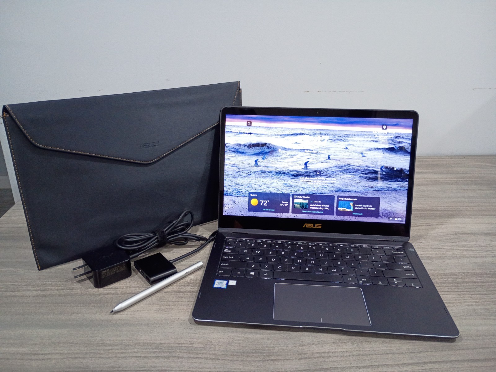 ASUS ZenBook Flip Q325UA i7 256GB SSD 16GB RAM Backlit Keys Full HD Windows 11