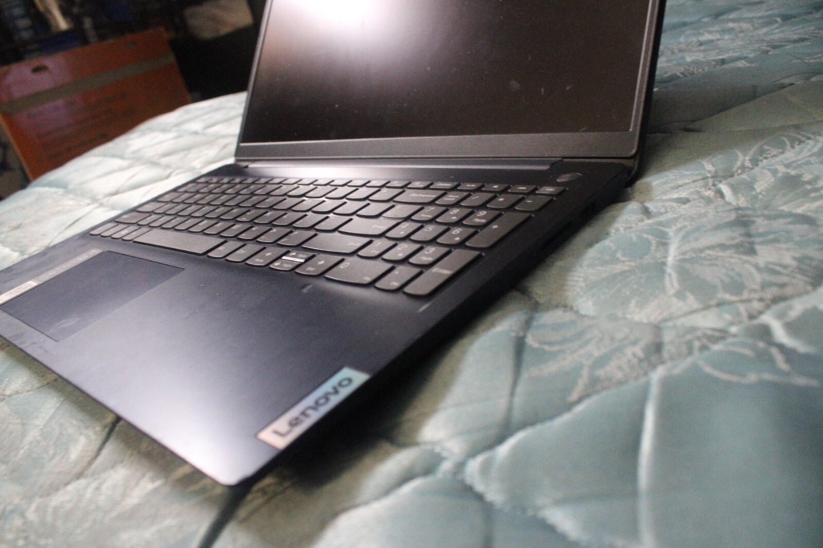 Lenovo – Ideapad 3i 15.6″ (512GB SDD, Intel i5-1155G7, 8GB RAM) **FOR PARTS!!!**