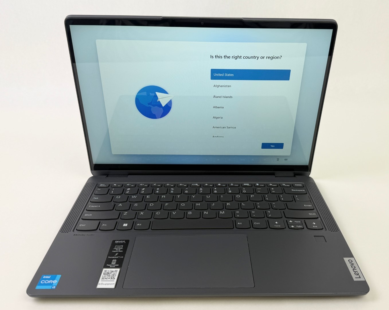 Lenovo Flex 5 14IAU7 14″ 1920×1200 IPS Touch i3-1215U 8GB 256GB W11H 2in1 – Read