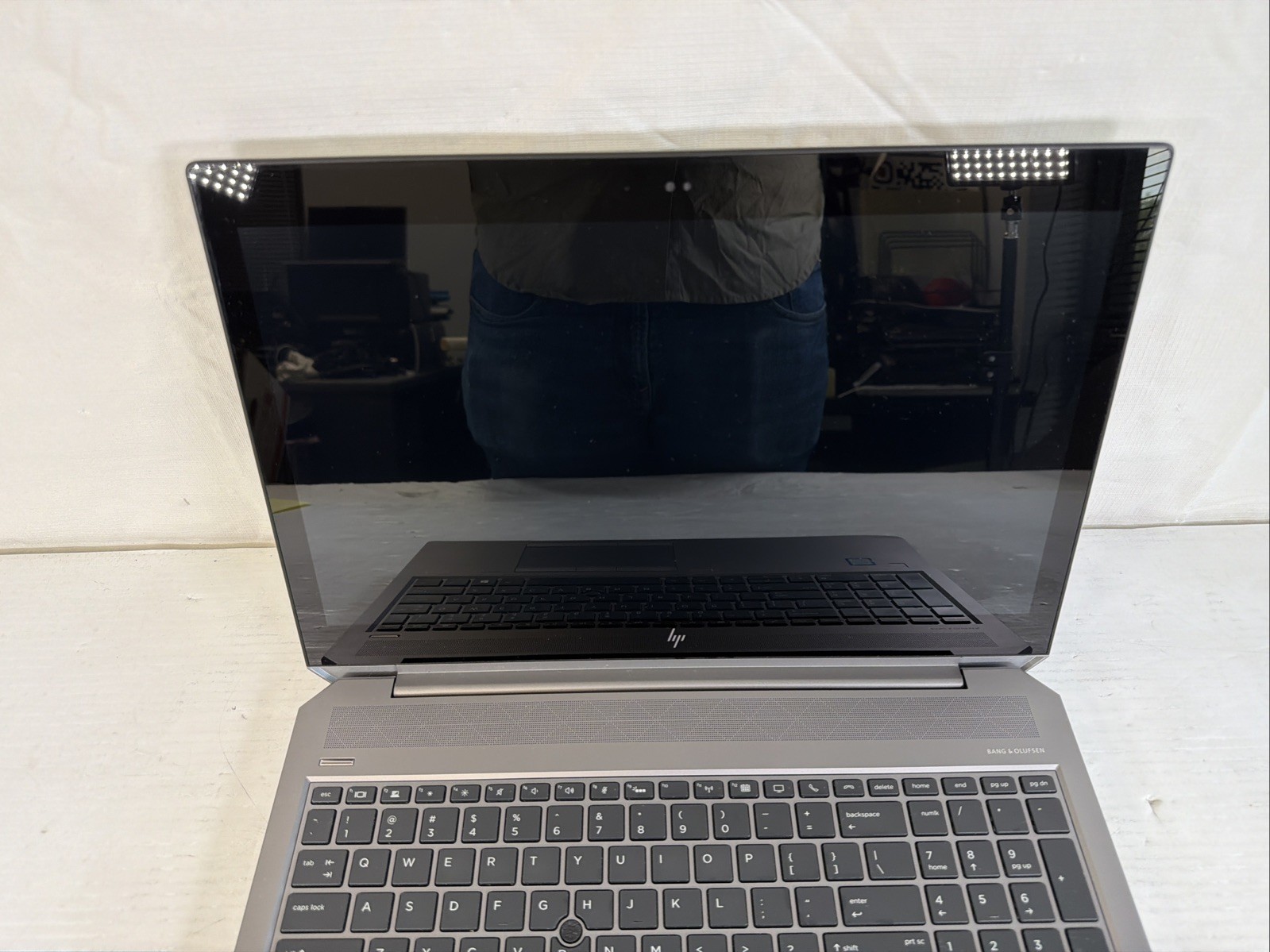 HP Z Book 15 G5 17.3″ i7-8750H@2.2GHz, 16GB RAM, NO SSD/OS – READ -DENT- WORKS