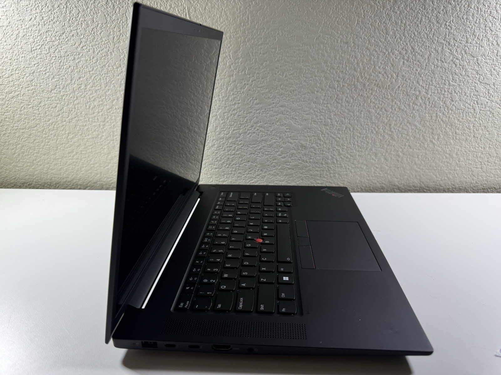 LENOVO THINKPAD P1 Gen 4 2K I7-11850H 512GB 16GB NVIDIA T1200 WIN11 NO BATTERY