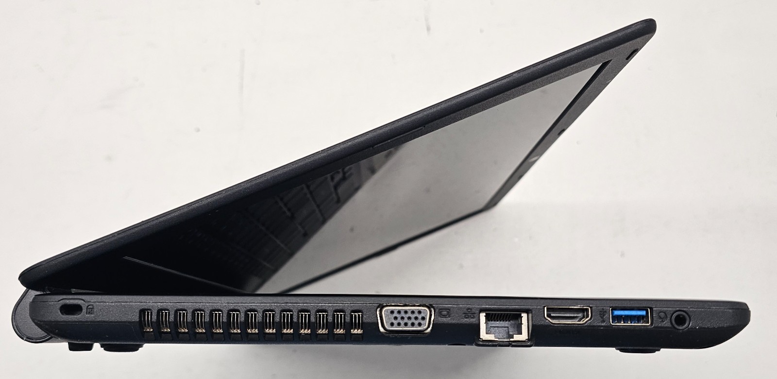 Acer Aspire E1-532-2616 15.6″ Laptop Intel Celeron 2957U 4GB Ram NO HD/OS (FL)