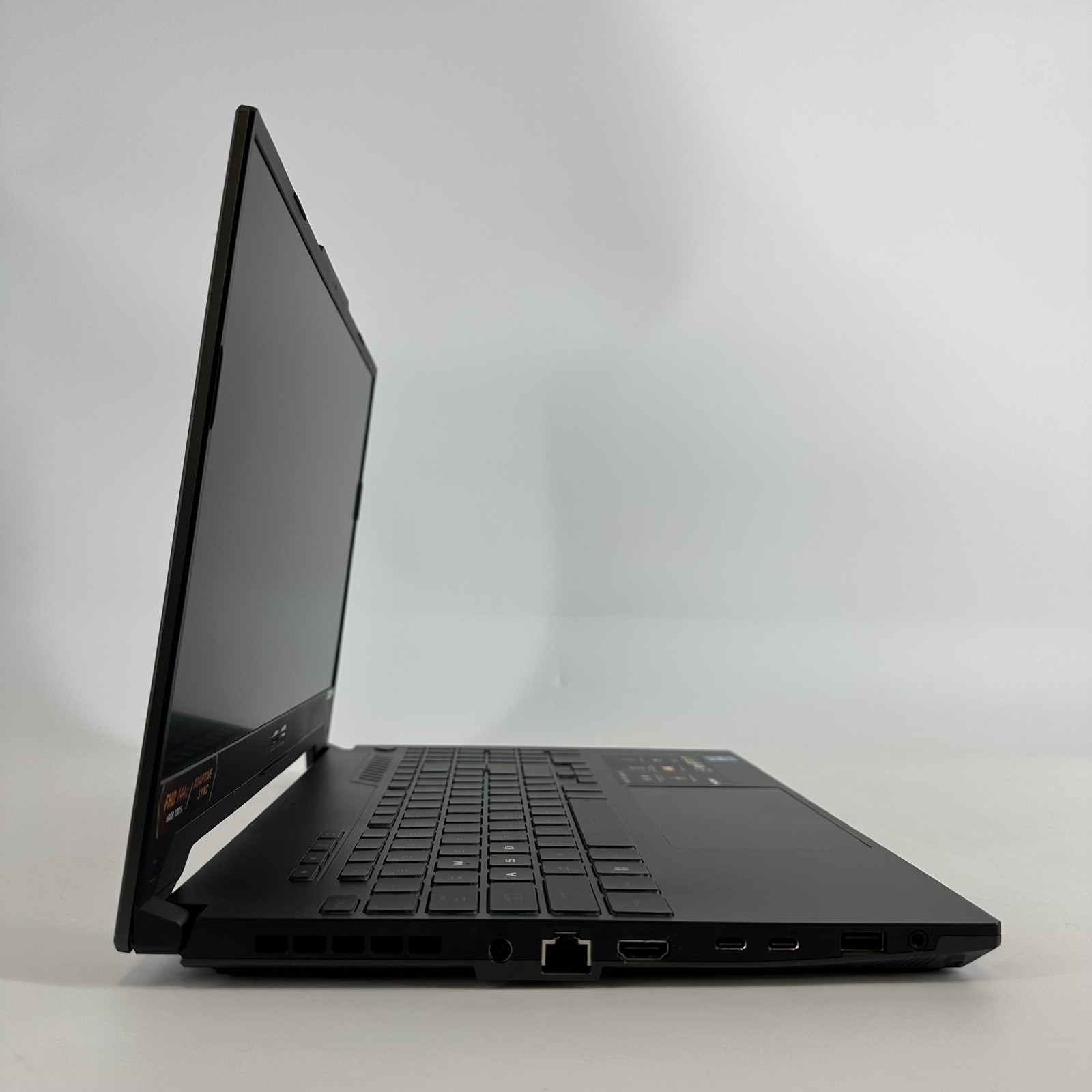 Asus TUF F15 143Hz FHD 2.4 GHz i7-13620H 16GB 1TB SSD RTX 4070 FRAME GAP