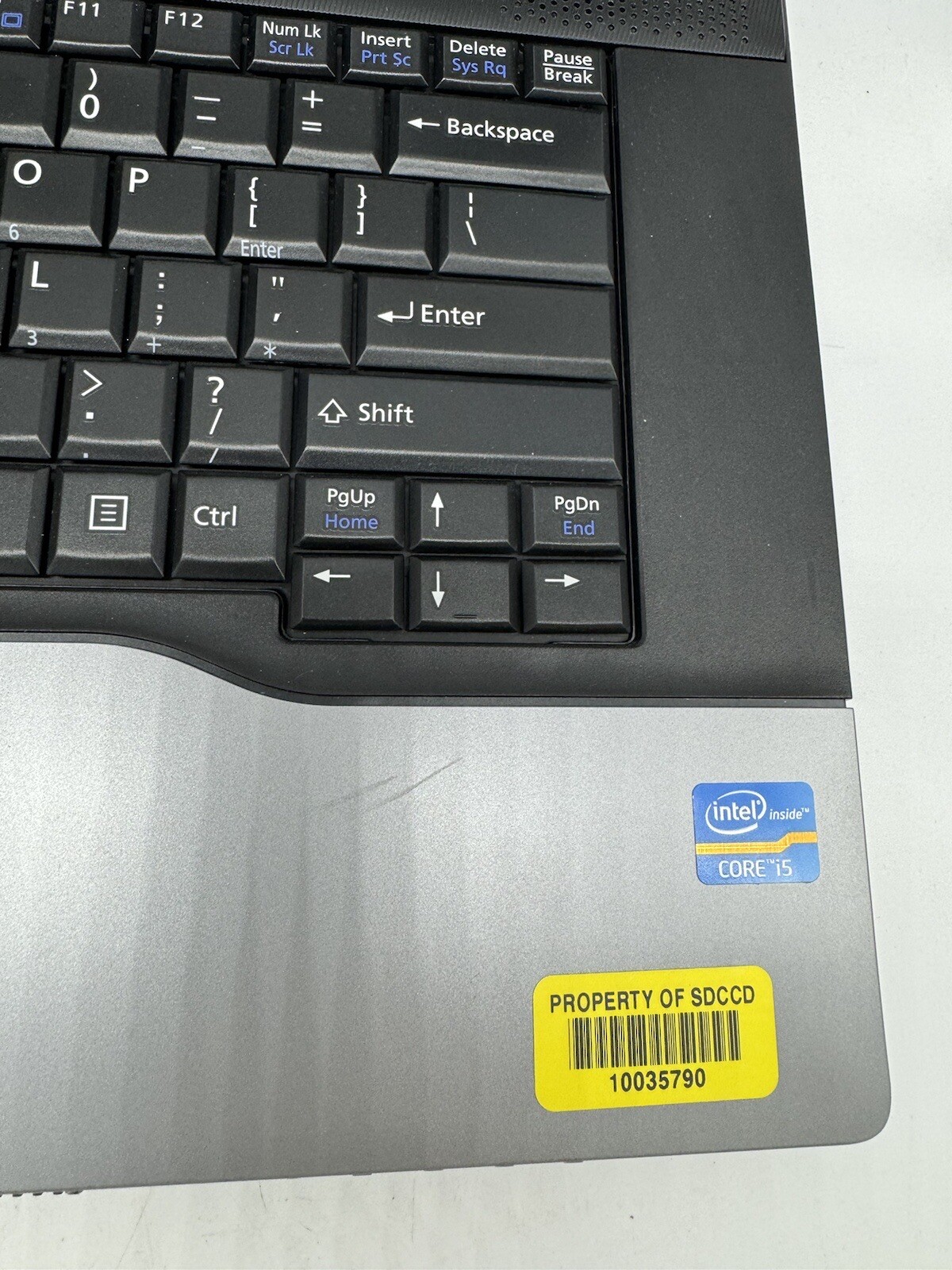 Fujitsu Lifebook E752 4GB W/ Bluetooth, DVD Writer, Tested, No Operating System