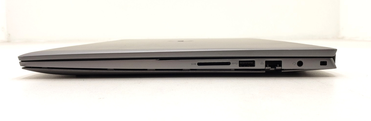 Dell Vostro 5620 Laptop i7-1260P 16GB RAM 256GB SSD 16″ Win 11 Pro Laptop PC.