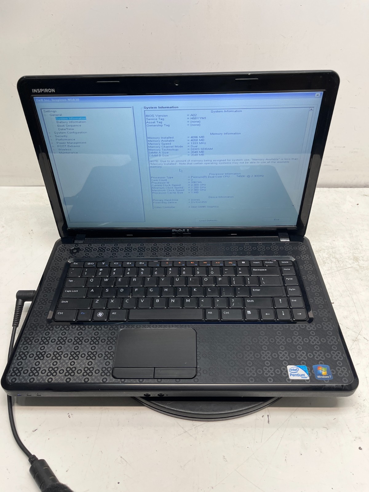 Dell Inspiron N5030 Intel Pentium Dual-Core 2.30GHz 4GB NO HDD