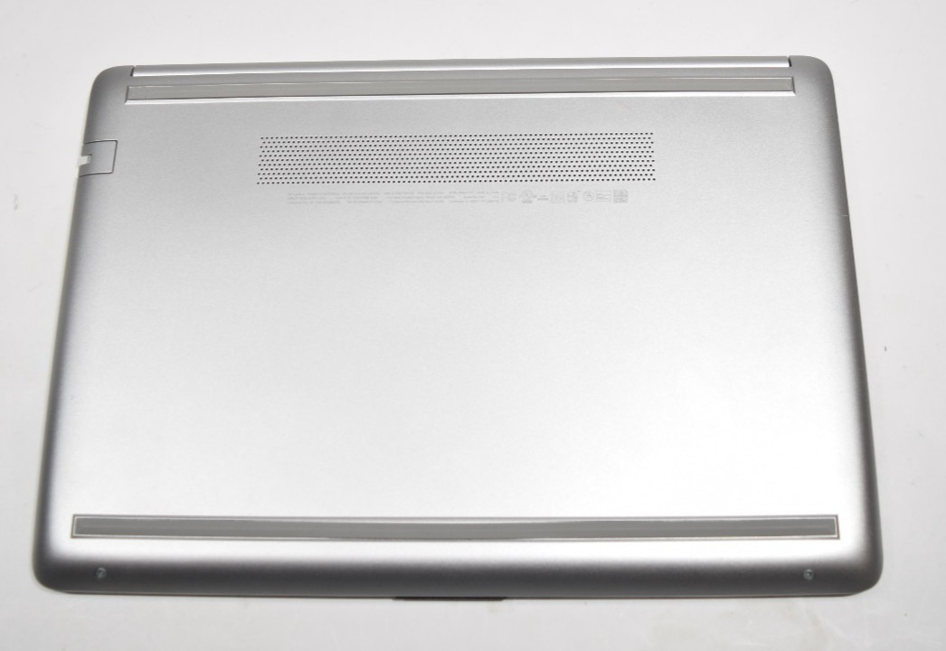 HP 14s-dk0008ca Laptop 128GB Storage, 8GB RAM, AMD A9-9425 Win 11 Pro *NEW BATT*
