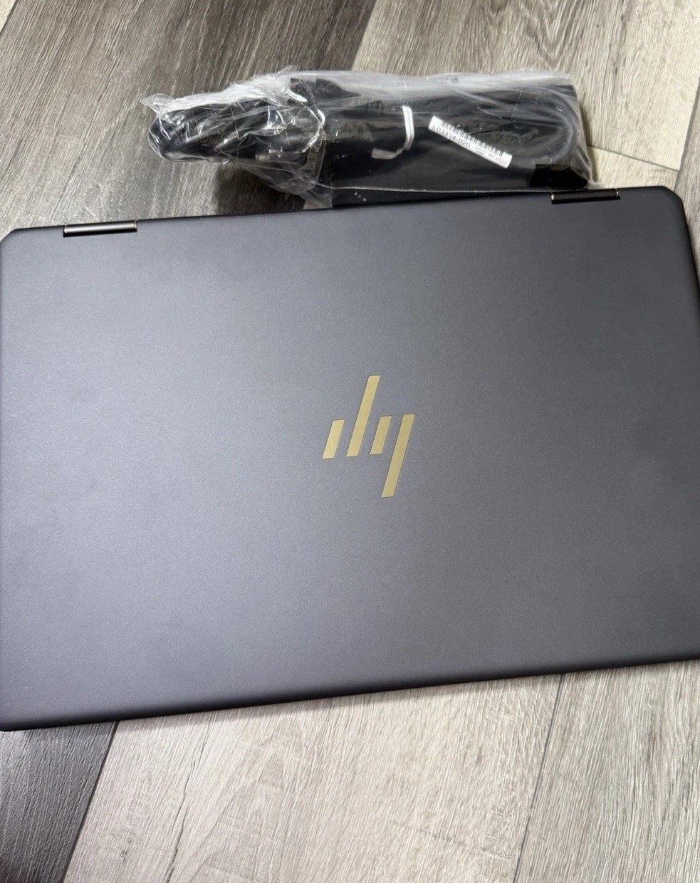 HP Spectre 16″ Touchscreen Laptop Intel i7-13700H 16GB 512GB SSD