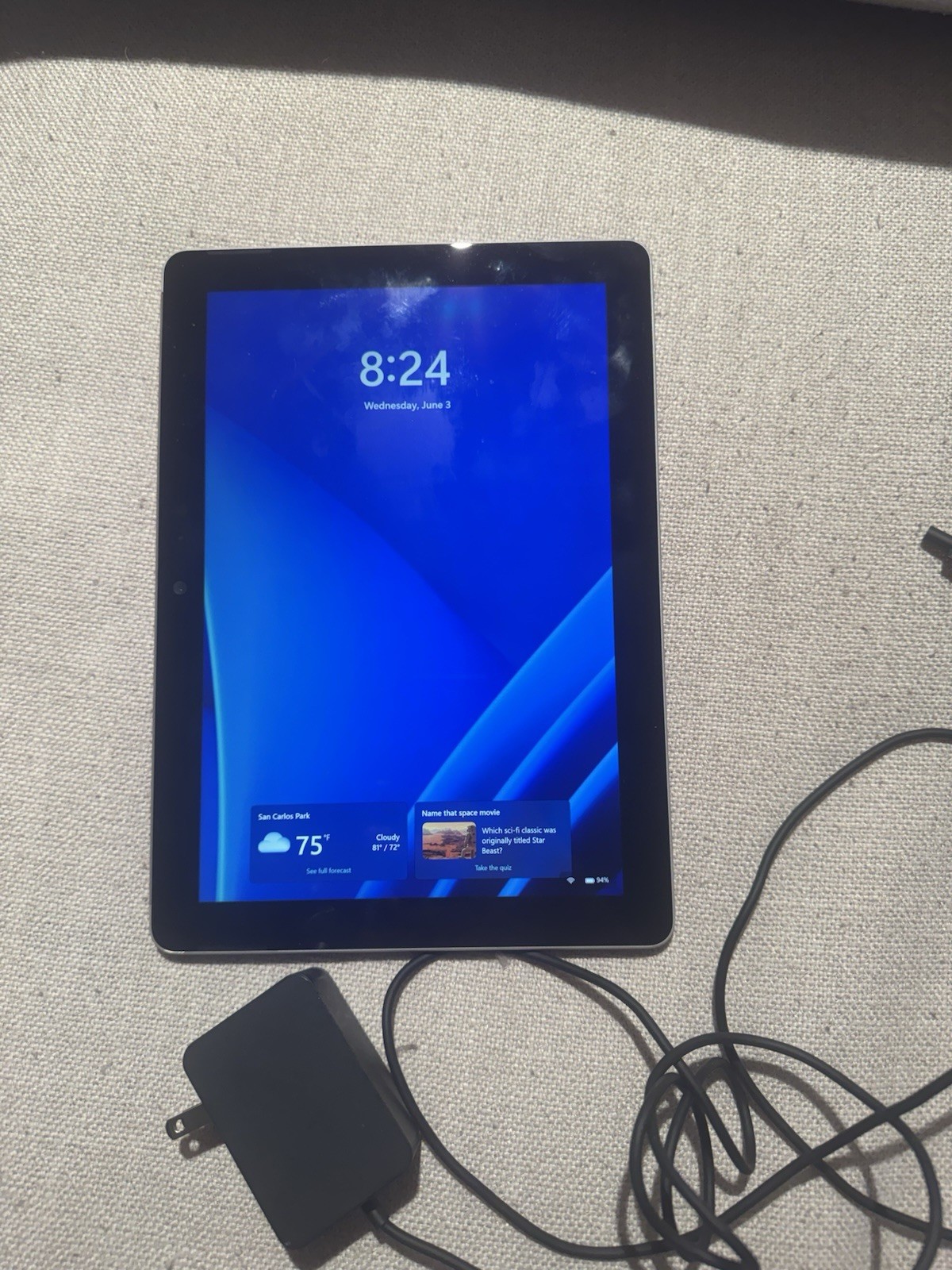 Microsoft Surface Go 1824 10” (64GB, Intel Pentium 4415Y, 1.60GHz, 4GB,…