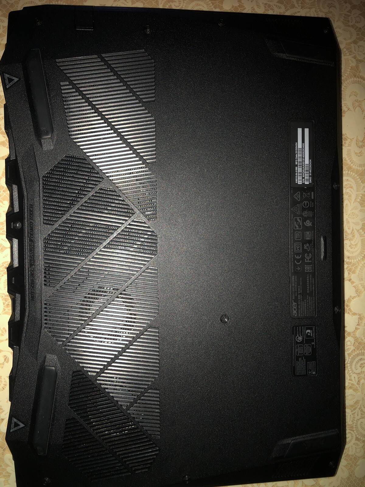 Acer Nitro 5 AN515 15.6″ (512GB SSD, Intel Core i5 9th Gen., 4.10 GHz, 8GB)…