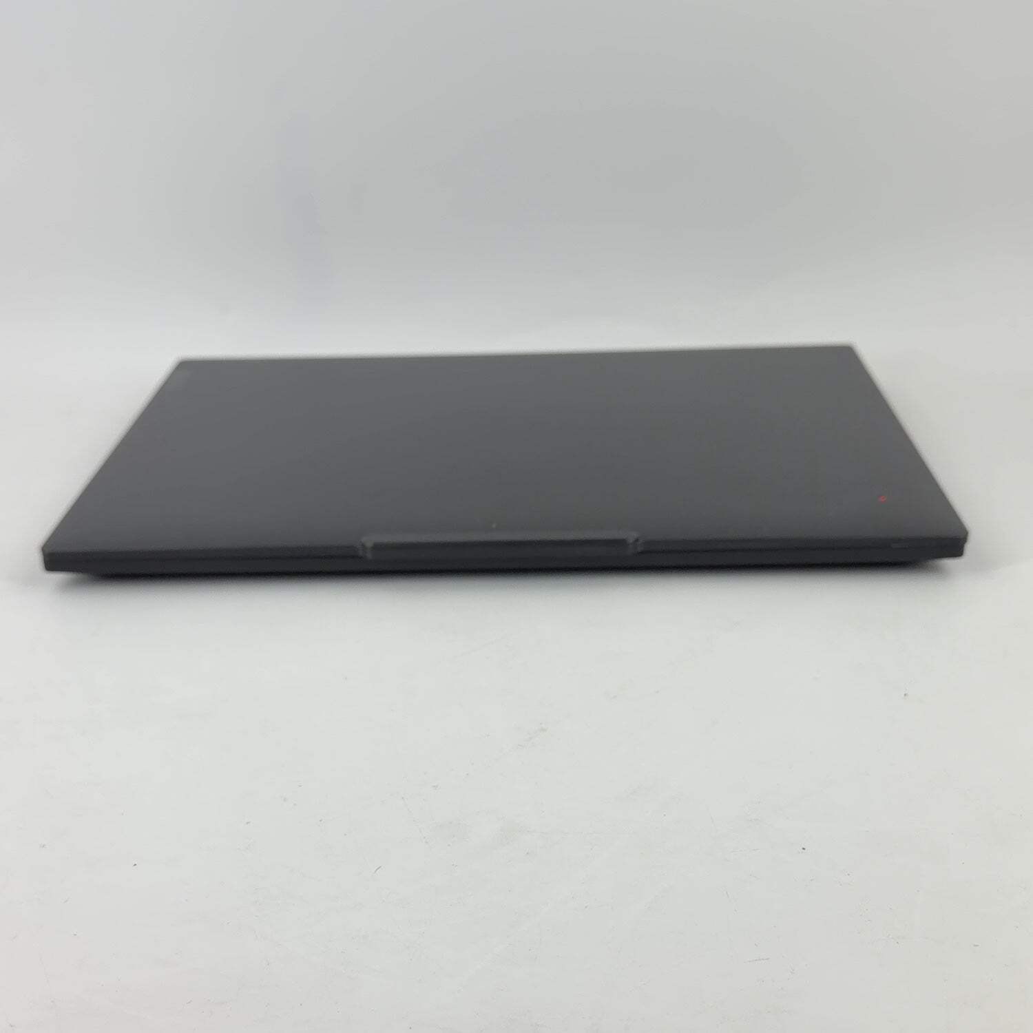 Lenovo ThinkPad P1 Gen 7 21KV0017US 16″ Core Ultra 7 165H 32GB 1TB RTX 3000 Ada
