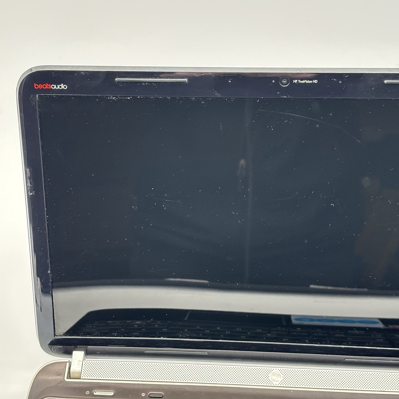 Lot Of 2. HP Pavilion DV6-6C35DX And HP 2000 With Cords. For Parts And Repair.