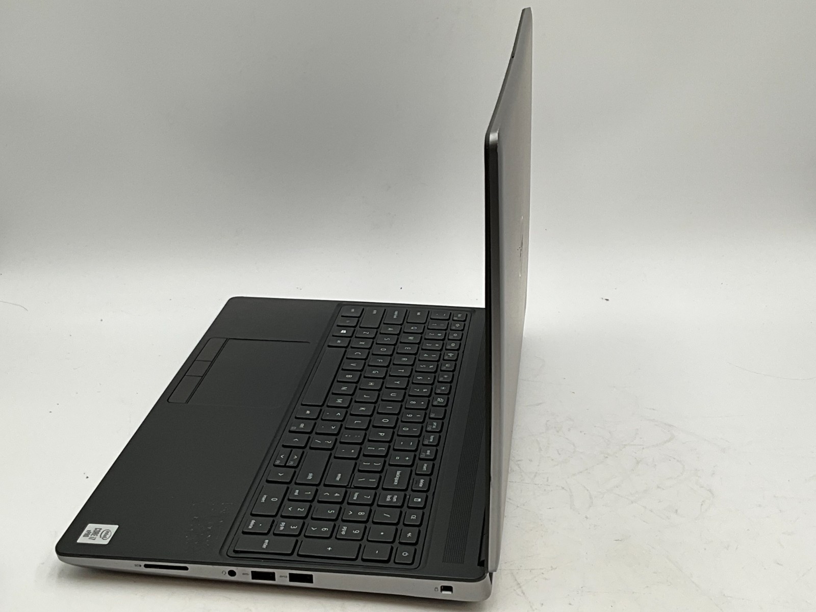 DELL Precision 7550 i7-10850H 2.70gh 32gb 1tb T2000 15.6″ LAPTOP JC8R4D3 *read