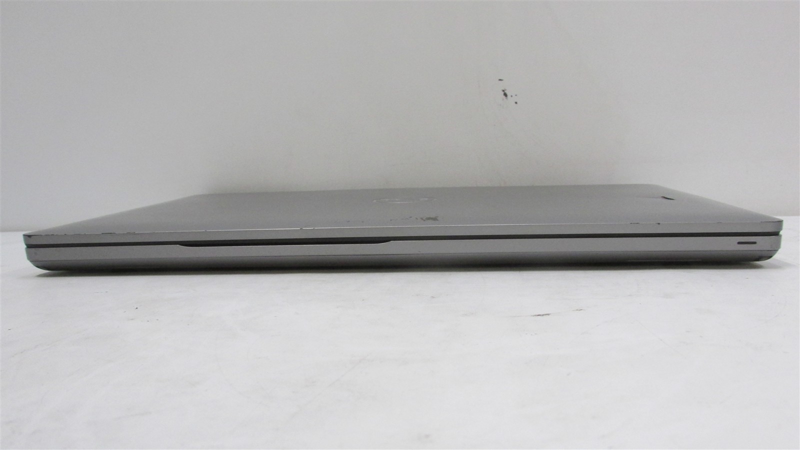 Dell Latitude 5510 i5-10310U 1.7GHz 16GB RAM 256GB NVME 15.6″ Win 11 Home DMG