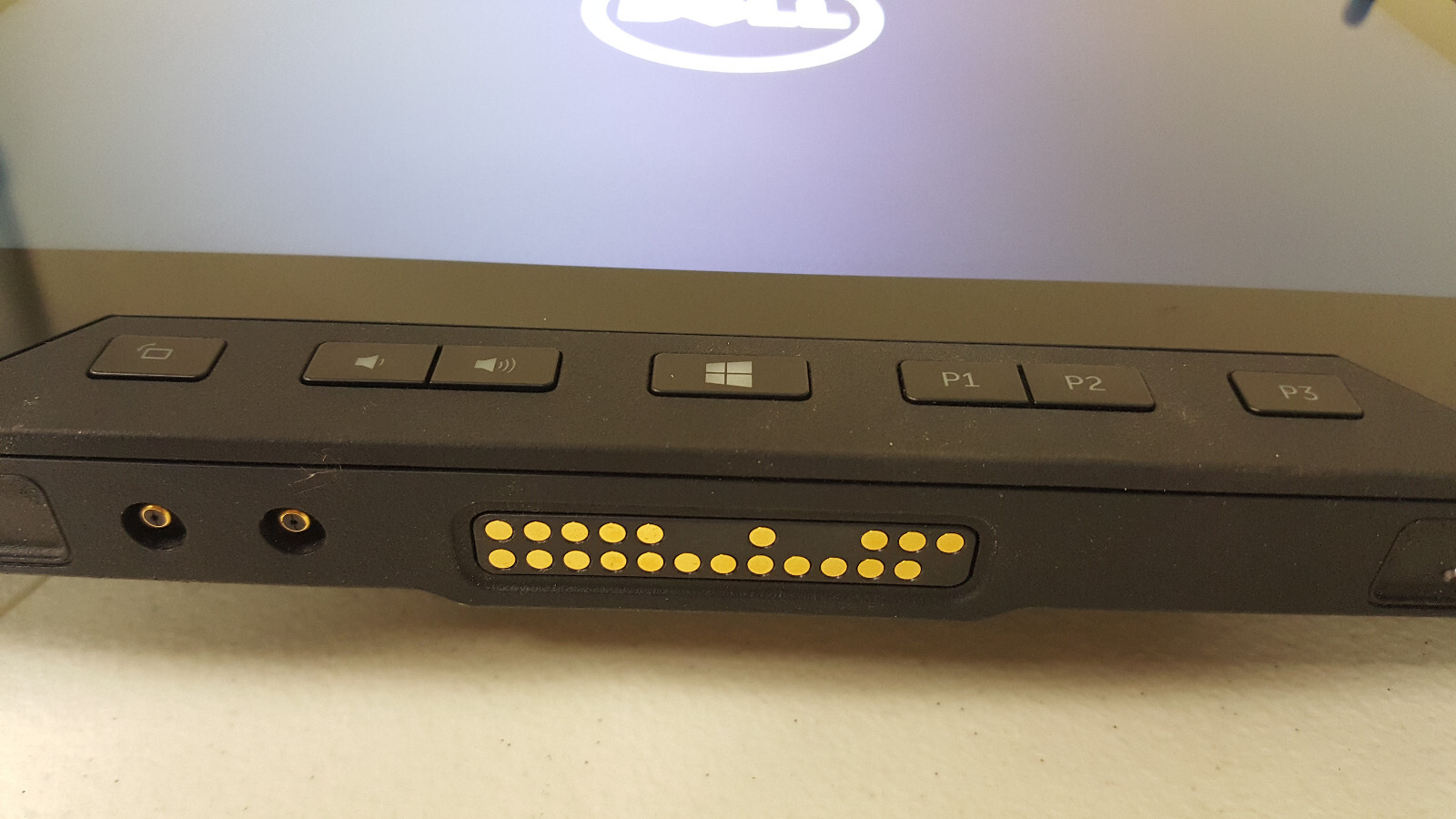 Dell Latitude 12” 7202 M-5Y71, 1.2GHZ 8GB 256GB Tablet Win10Pro, Battery 90,C
