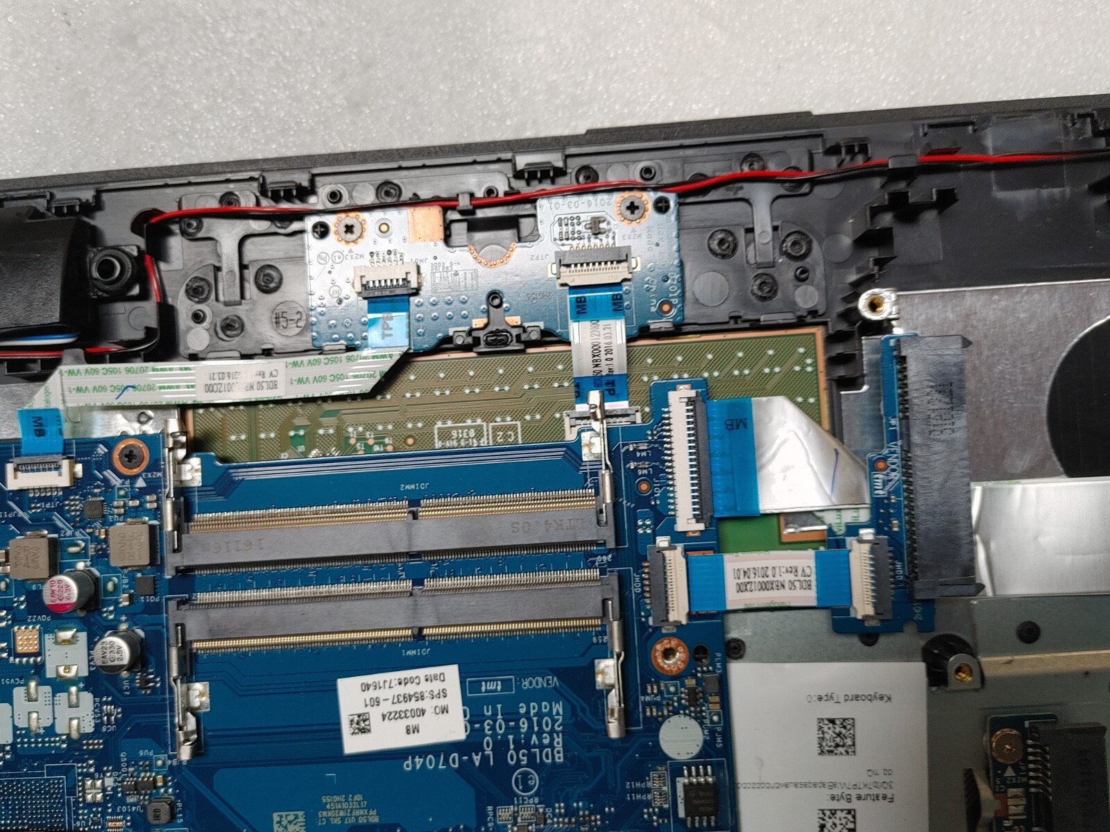 HP Notebook Core i5 6200U@ 2.30GHz, NO RAM , NO HD( Selling Motherboard)