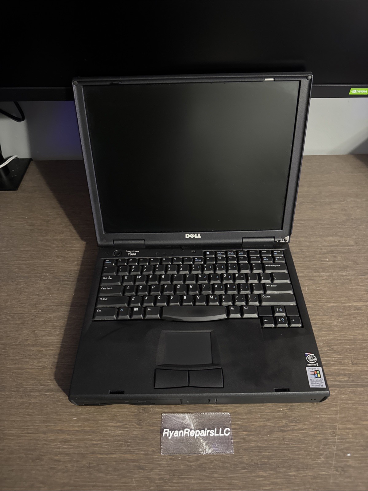 VINTAGE Dell PPI Inspiron 7000 Intel Pentium 2 Laptop UNTESTED
