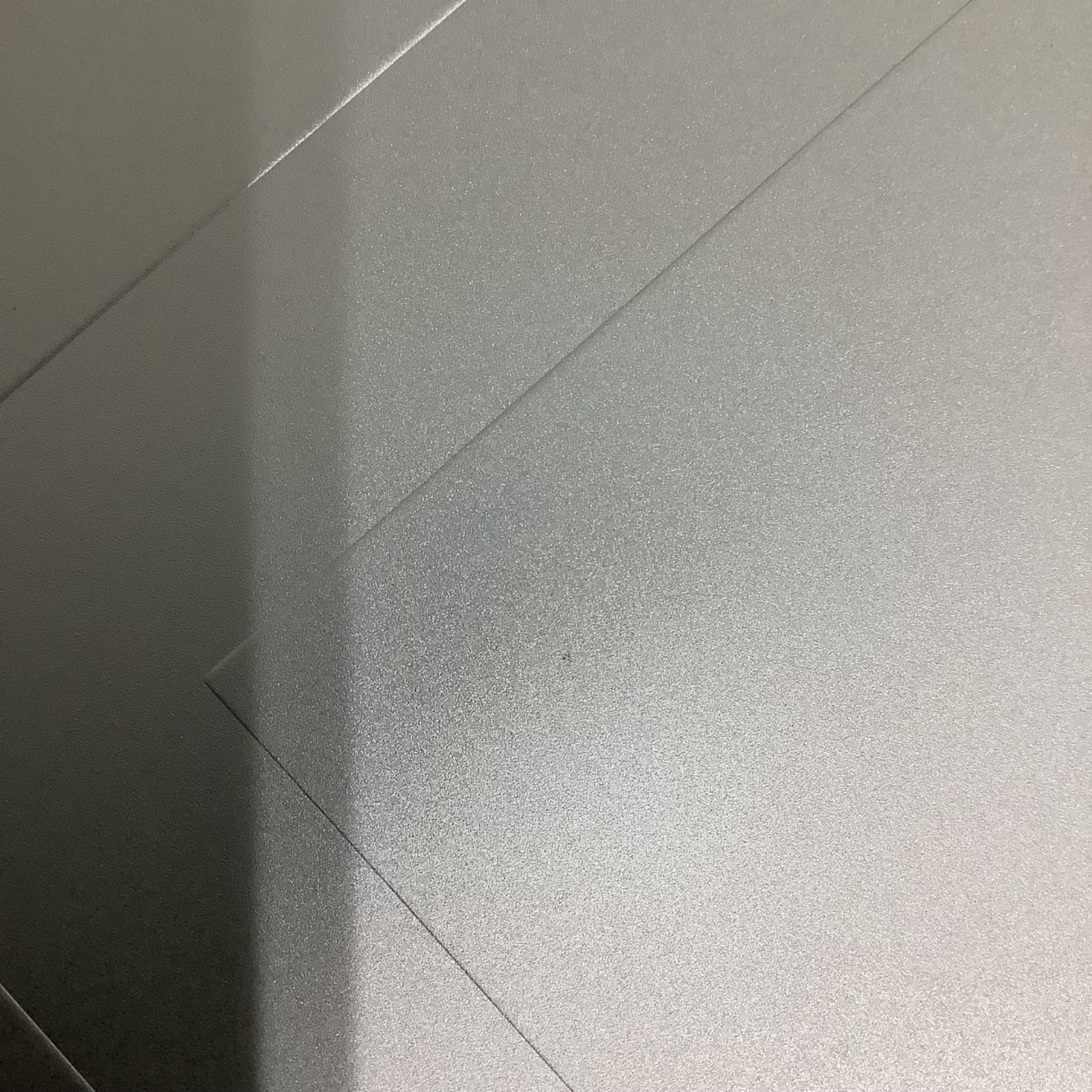 Alienware X16 R2- (32GB 1TB SSD), Intel core Ultra 9 185H