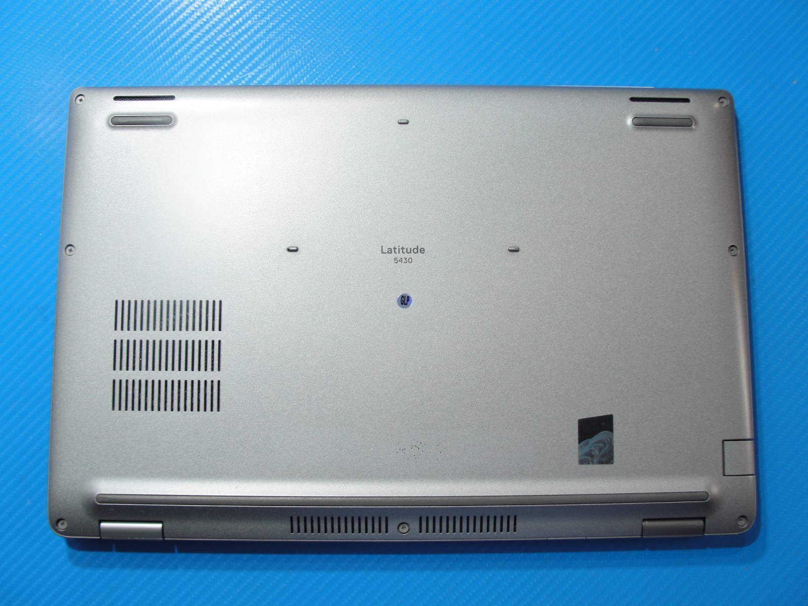 Dell Latitude 5430 14″ FHD Intel Core i7-1265U 1.8GHz 8GB RAM 512GB SSD +PA