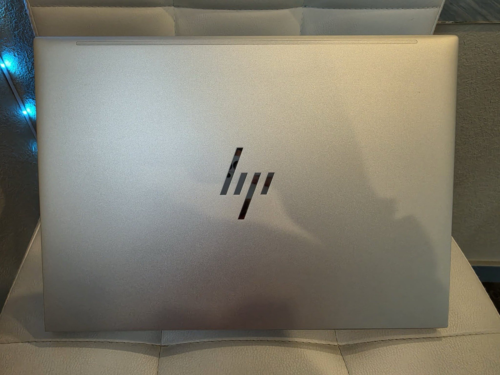 HP EliteBook 845 G11 AMD Ryzen 5 PRO 8540U w/ Radeon 740M Graphics (3.20GHz)
