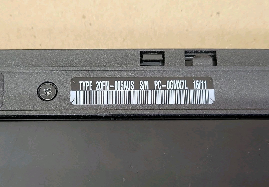 Lenovo ThinkPad T460, Intel Core i5-6200U @ 2.3GHz, 8GB RAM, NO SSD, NO OS *READ