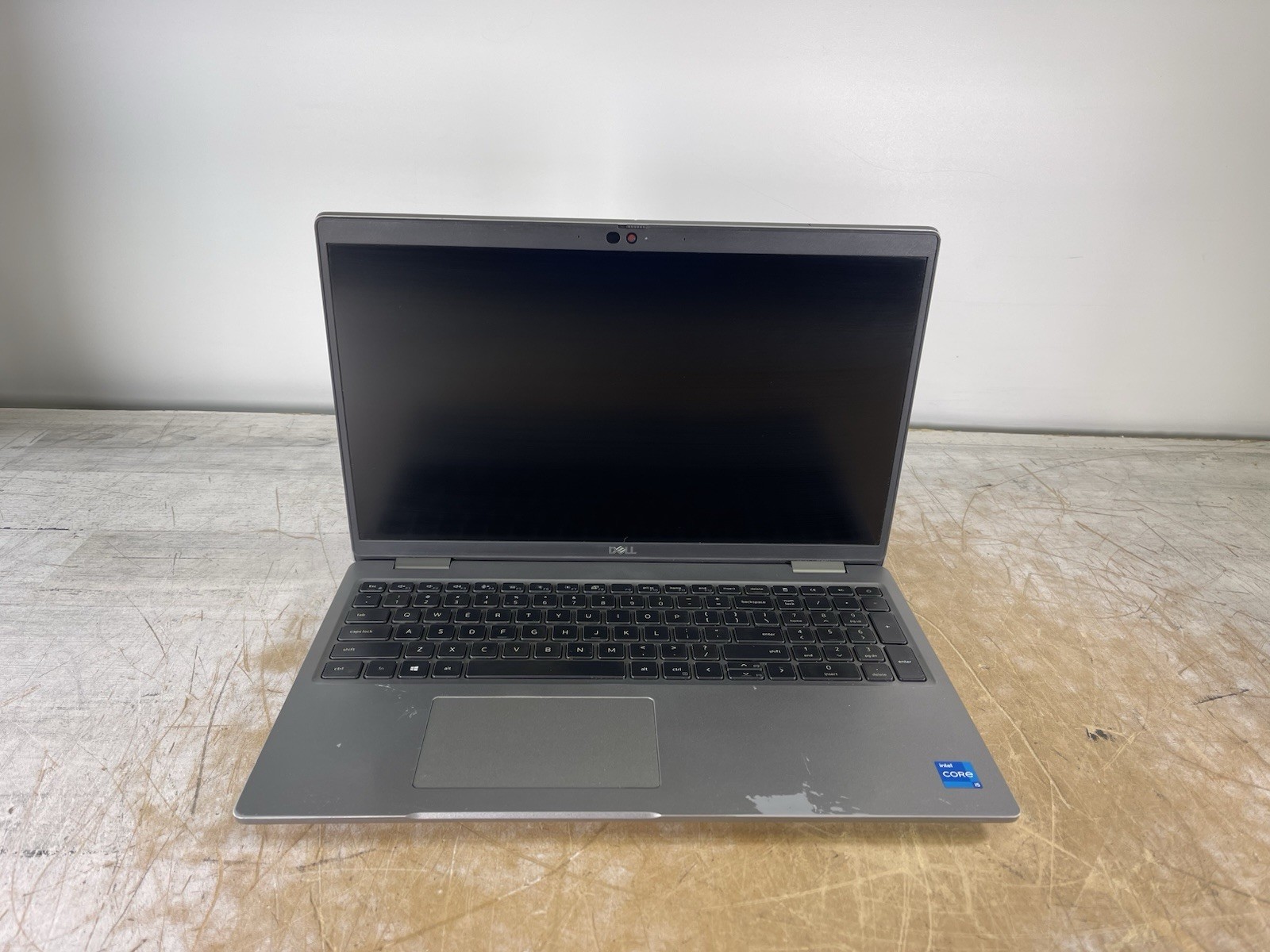 DELL LATITUDE 5520 i5-1135G7 @ 2.4GHz, 4GB RAM, NO HDD/OS