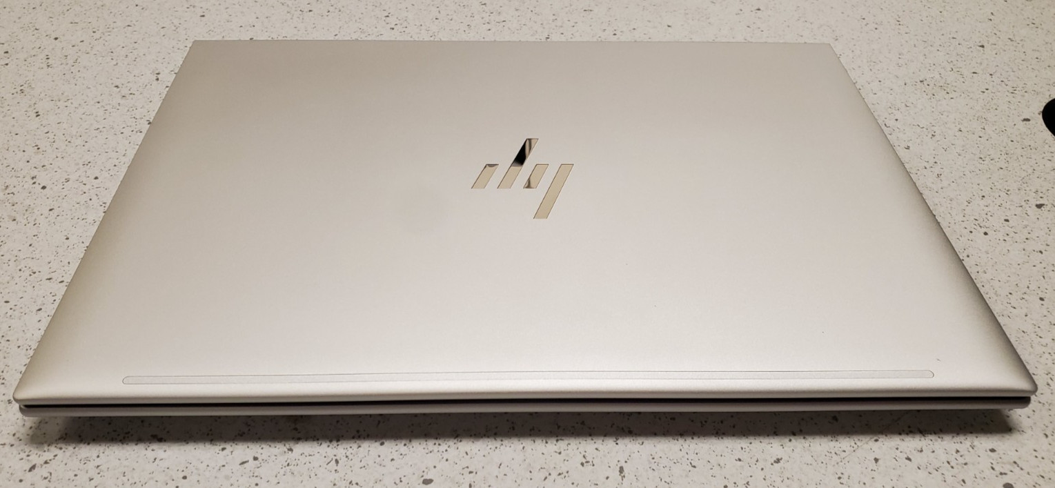 HP EliteBook 840 G9 12th Gen i5 laptop w/power adapter