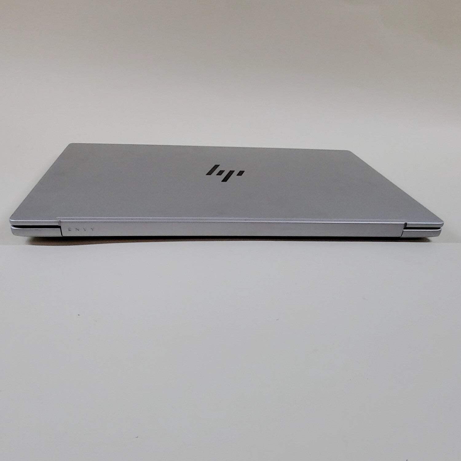 HP Envy 17″ Core Ultra 7 155H 1.4GHz 16GB RAM 1TB SSD READ