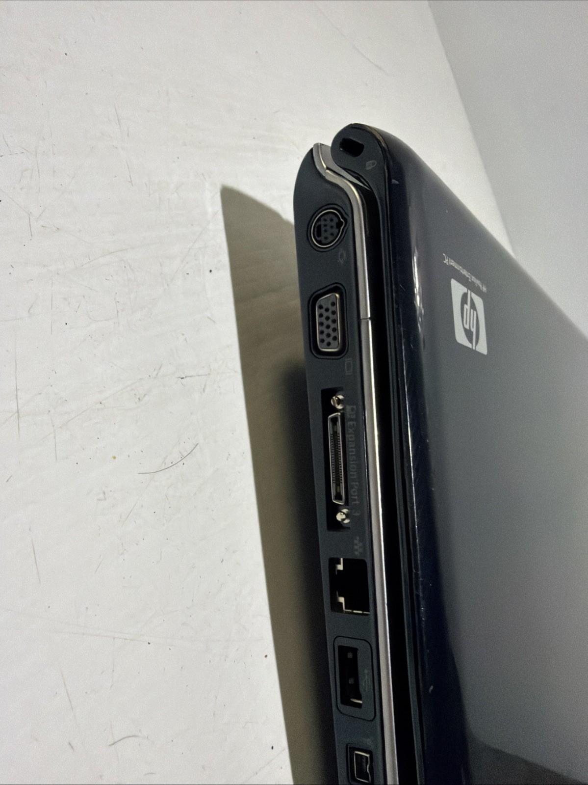 Hp Pavilion DV2000 14″ Laptop Mobile AMD Sempron 512MB Ram NO Drives Boots Bios