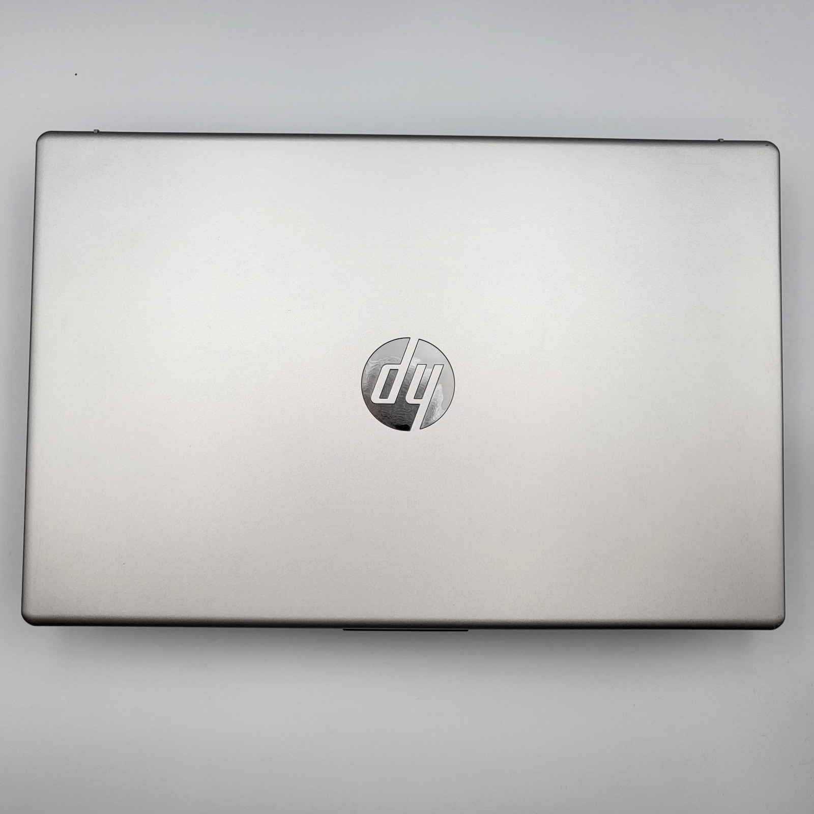 HP 15-dy2091wm 15.6″ (256GB, Intel Core i3 11th Gen., 4.10GHz, 8GB) Laptop -…