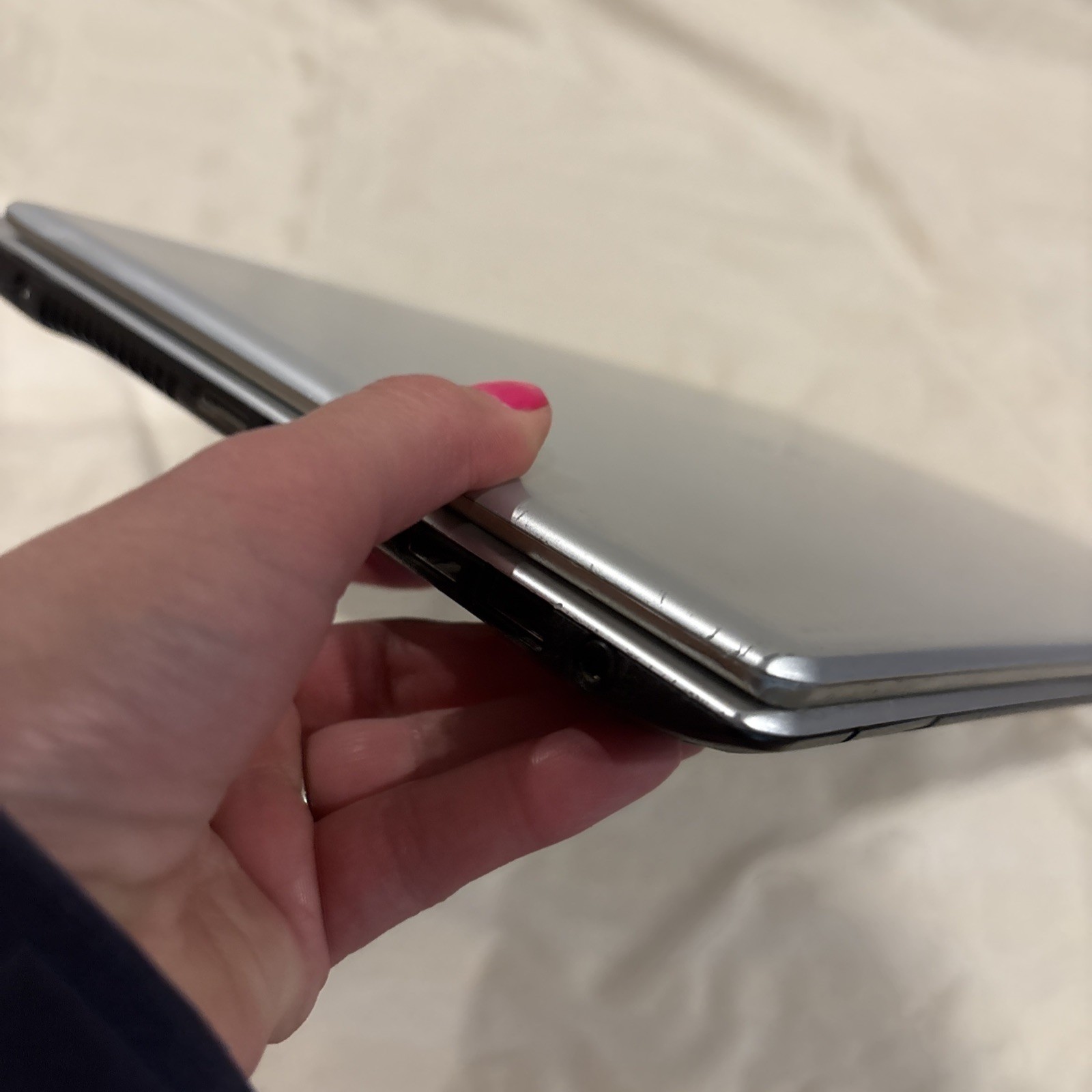 Acer aspire v5-471p-6467 14″ Notebook – i5-3337U 1.8 GHz, 6 GB, 500 GB, Win 10