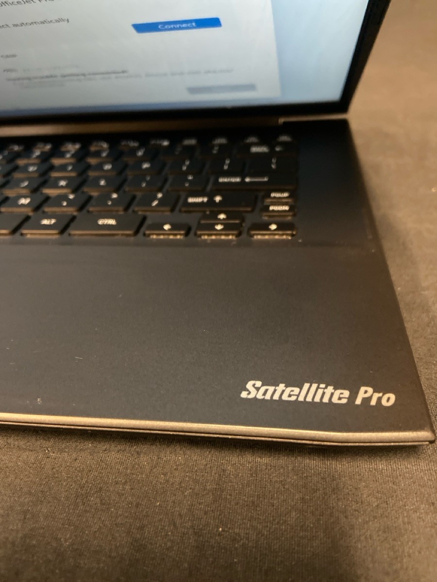 DYNABOOK SATELLITE PRO C40-K 256GB SSD, 8GB RAM, WINDOWS 11 (B26001808)