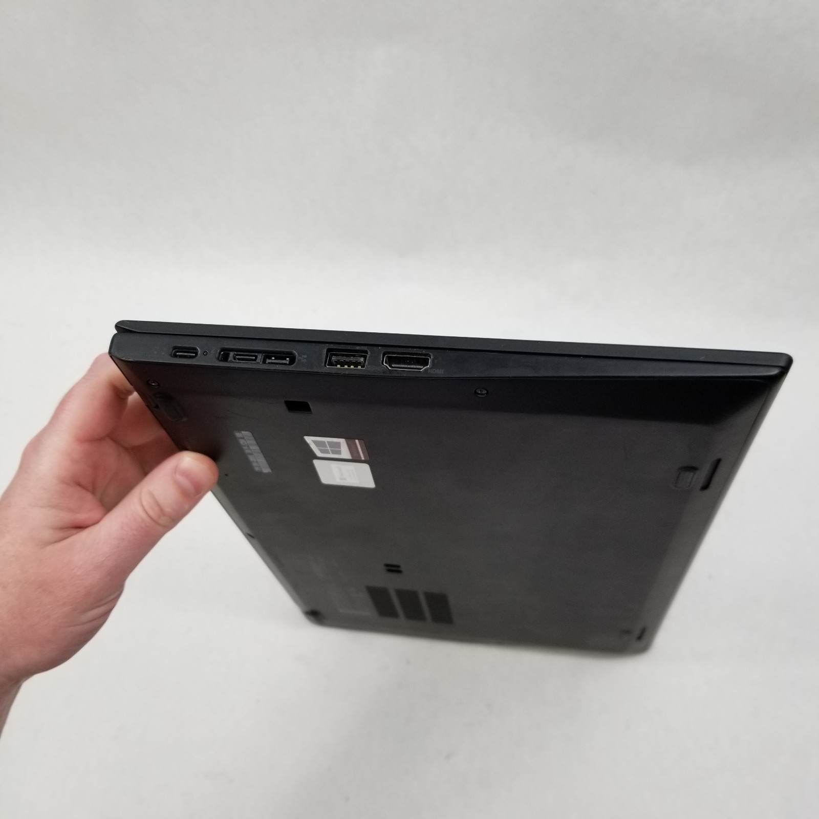 Lenovo ThinkPad X1 Carbon Gen 6 i5-8350U 1.70GHz 8GB 256GB Windows 11 Pro *READ