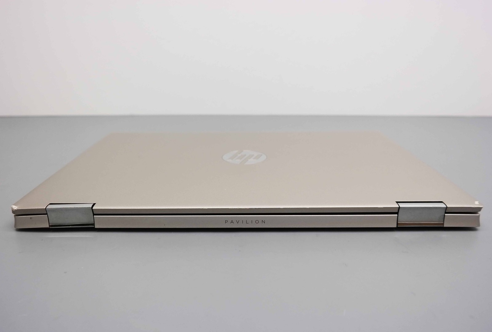 HP Pavilion x360 14m-dw0023dx Flip 14″ Core i5-1035G1 8GB 256GB SSD
