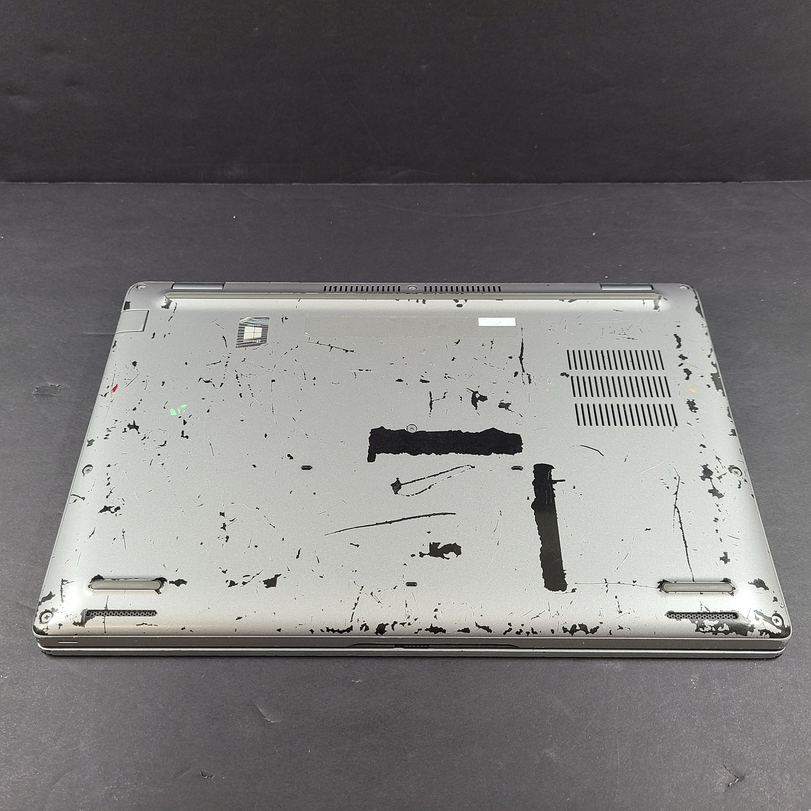 Dell Latitude 5420 14″ Intel i7-1185G7 CPU @ 3.00 GHz – 512GB SSD 16GB RAM READ