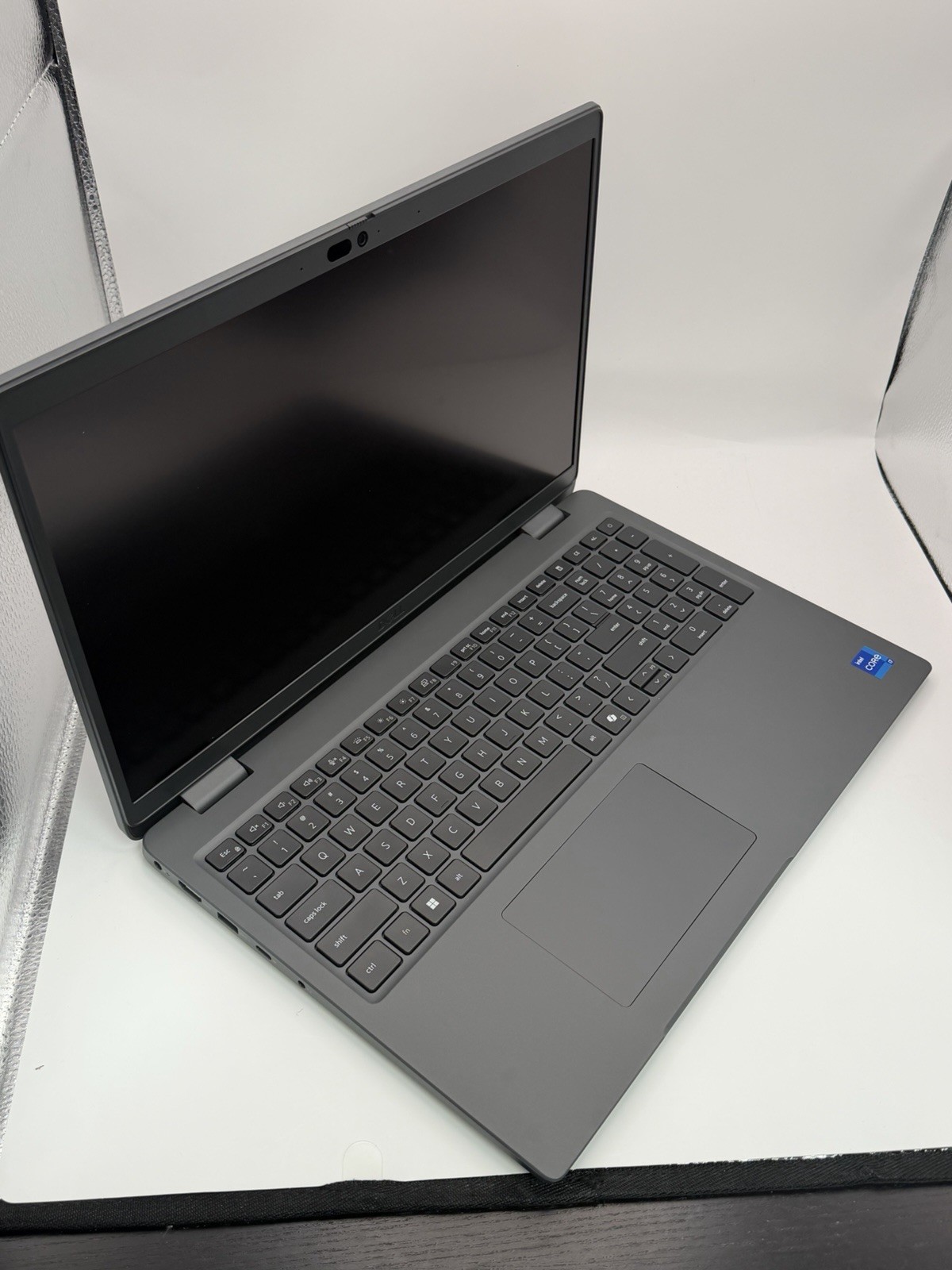 Dell Latitude 3550 15.6″ Touch i7-1355U 1.2GHz 16GB 512GB (1MH5J)