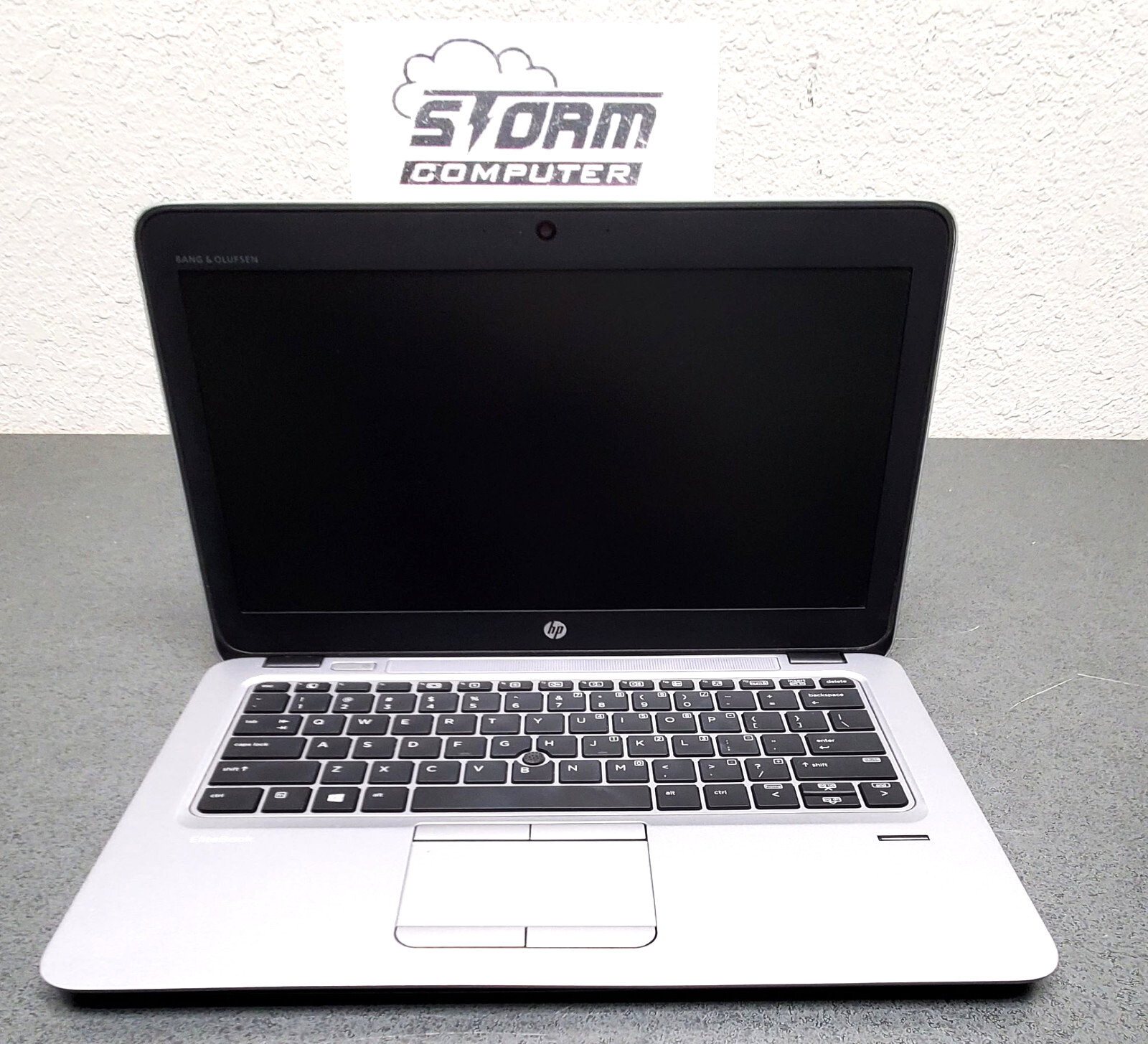 HP Elitebook 725 G3 A10-8700B R6 8GB 256GB SSD 1NW37UT 13.3″