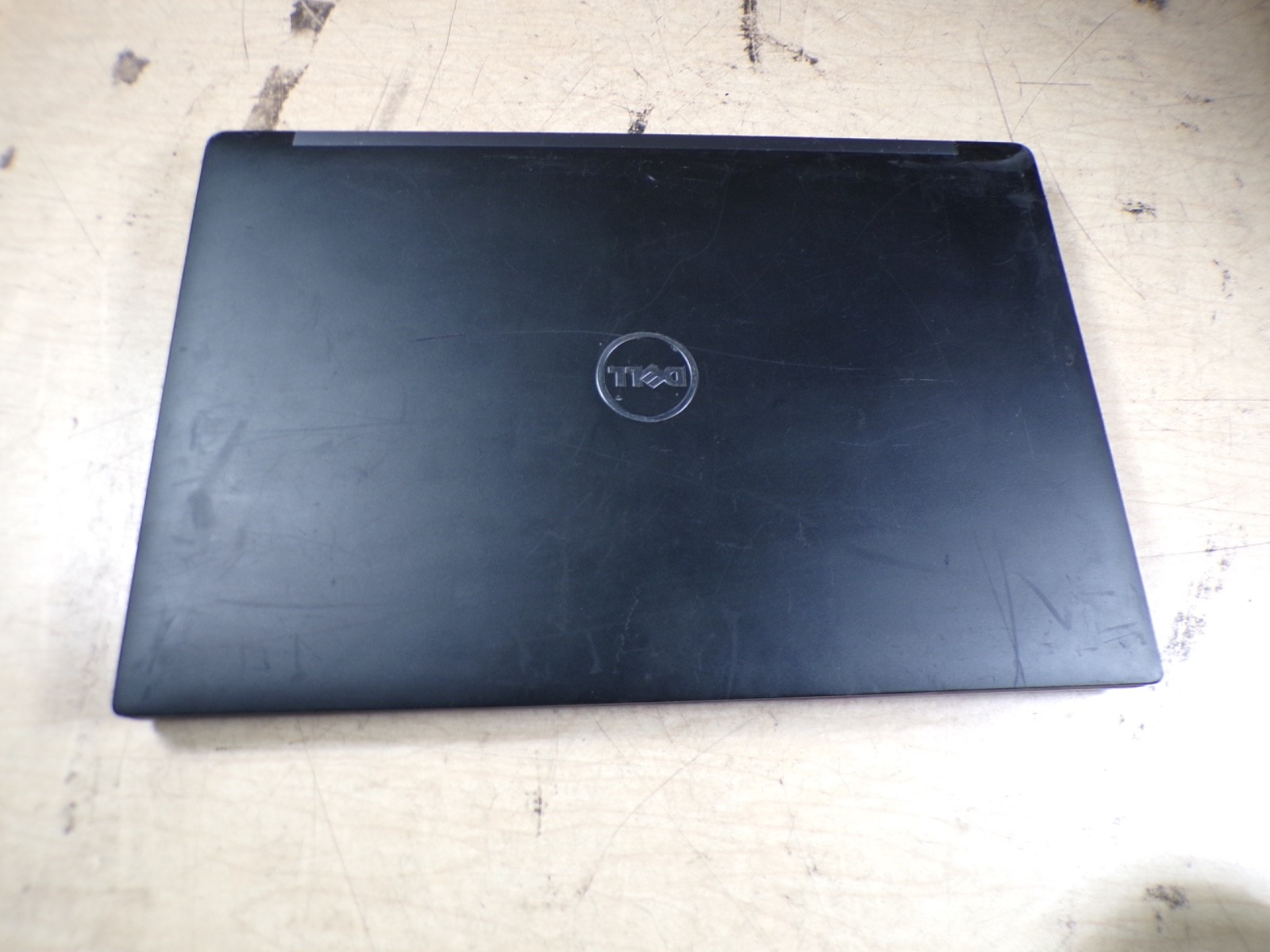 DELL LATITUDE 7480 INTEL CORE I7-7600U 2.80GHZ 8GB RAM **NO HD/ NO CADDIE/ NO OS