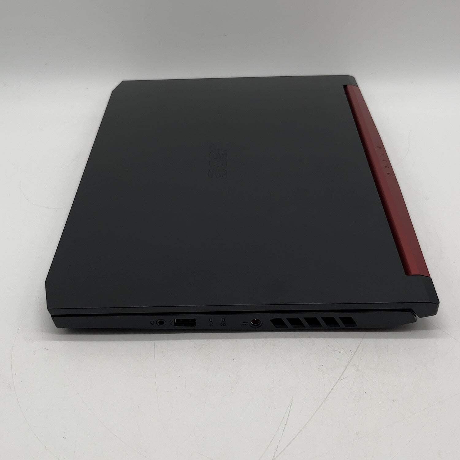 Acer Nitro 5 AN515-54 15.6″ i5-9300H 2.4GHz 8GB RAM 128GB SSD GeForce GTX 1650