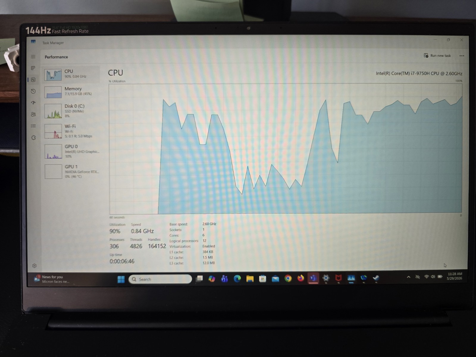 Razer Blade 15 Base 144Hz FHD i7-9750H 16GB 512GB SSD RTX 2060