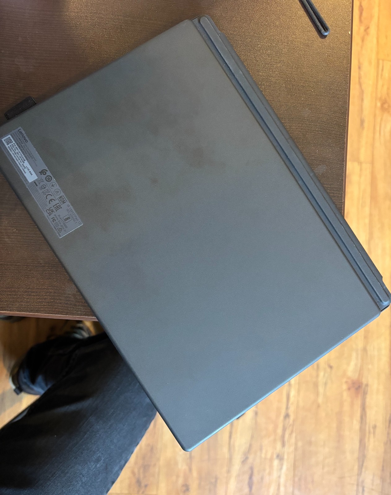 Lenovo ThinkPad X12 Detachable Gen 2 12.3″ Touchscreen Detachable 2