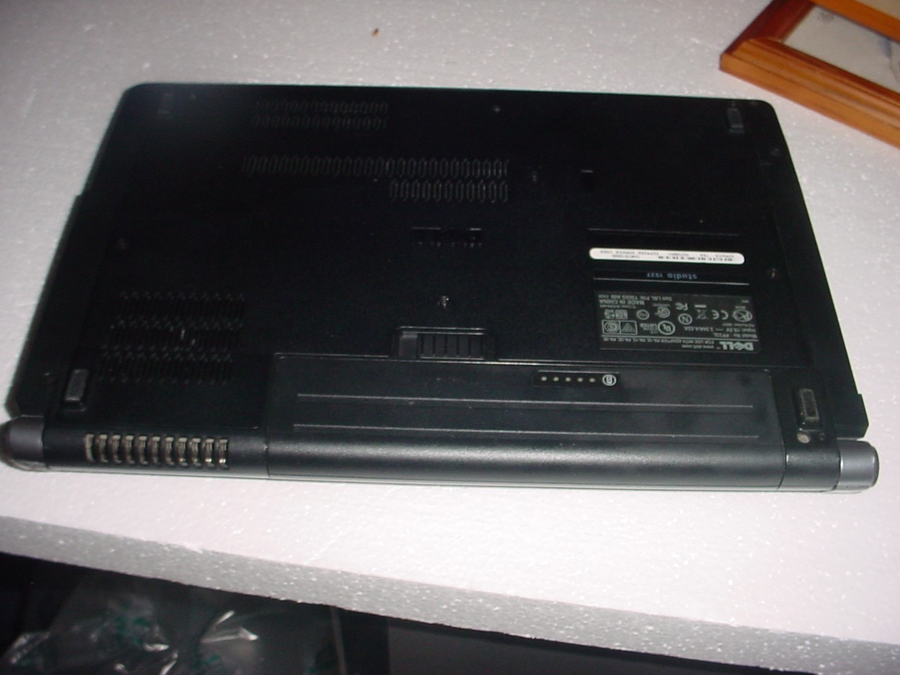 Dell Studio 1537 Laptop Intel Core 2 Duo T6400 4GB Ram No HDD – READ
