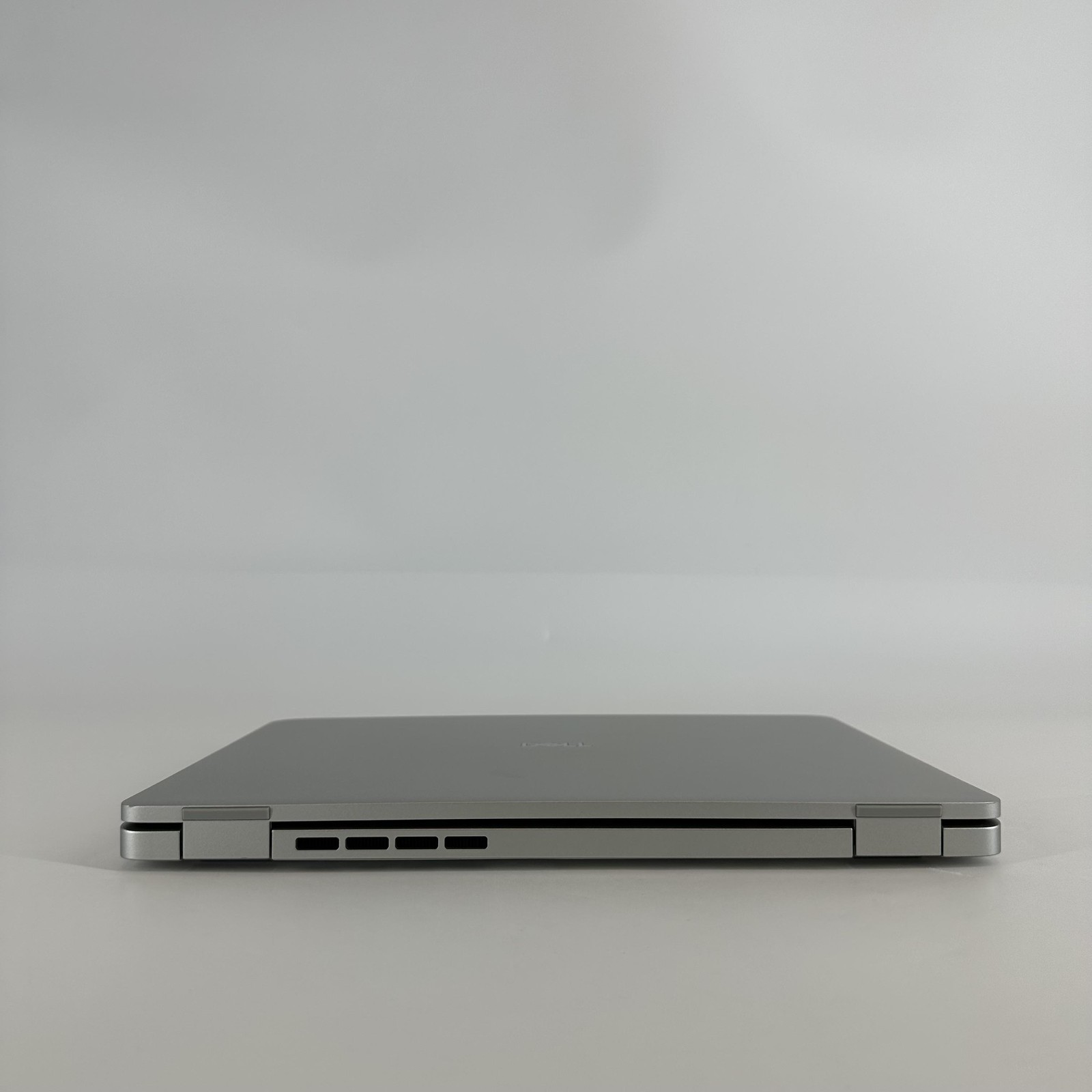 Dell Pro 14 PC14250 FHD+ 2.0 GHz Ultra 5 235U 16GB 512GB SSD Excellent