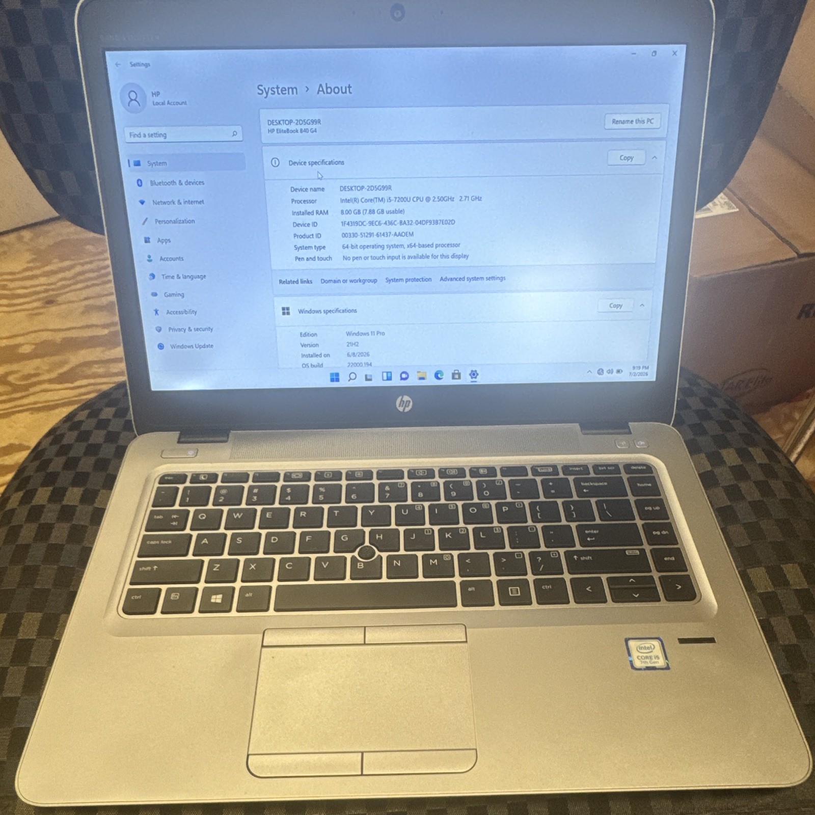 HP EliteBook 840 G4 14″ i5-7600U 2.80GHz 8GB 128GB SSD Win 10 Pro Silver