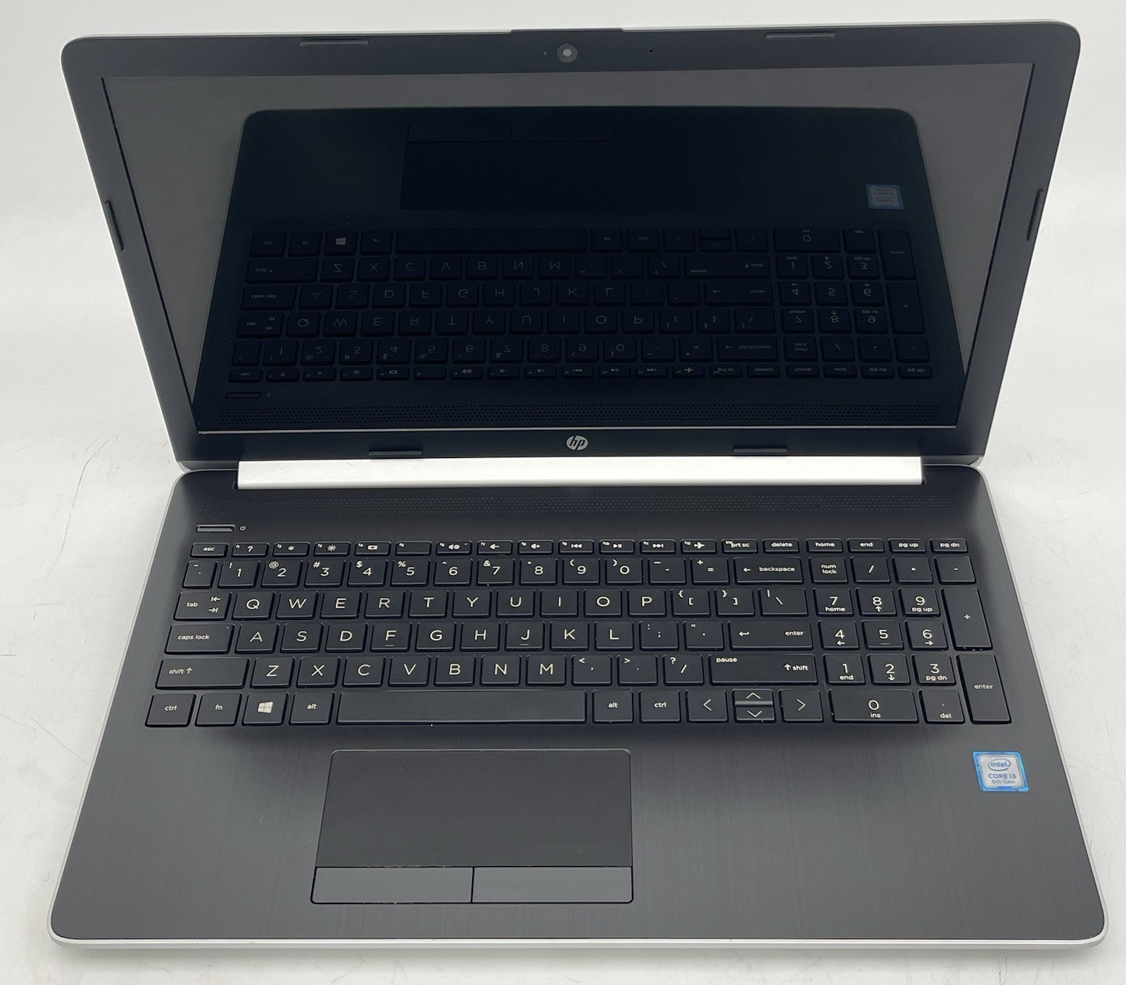 HP 15-da0012dx 15.6″ Laptop w/ i3-8130U 2.2GHz CPU 8GB RAM 128GB SSD WIN 11