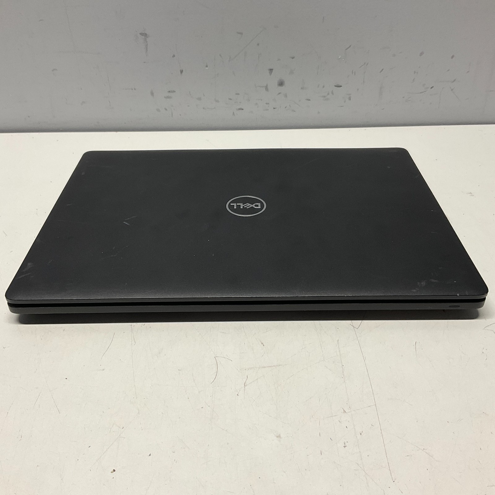 Dell Latitude 3480 Laptop Core i3 6th Gen FOR PARTS ONLY BROKEN LCD